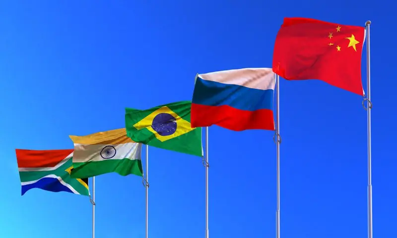 Il cambiamento dell'economia e dell'ordine politico globale causato dalle nazioni BRICS